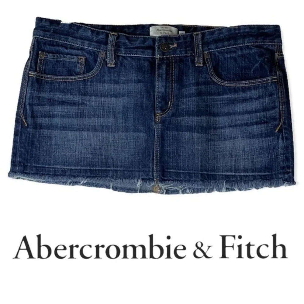 Abercrombie & Fitch 100% Cotton Denim Medium Wash Mini Skirt